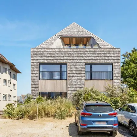 Luxe Strandappartement Met Zonneterras & Parking Apartment